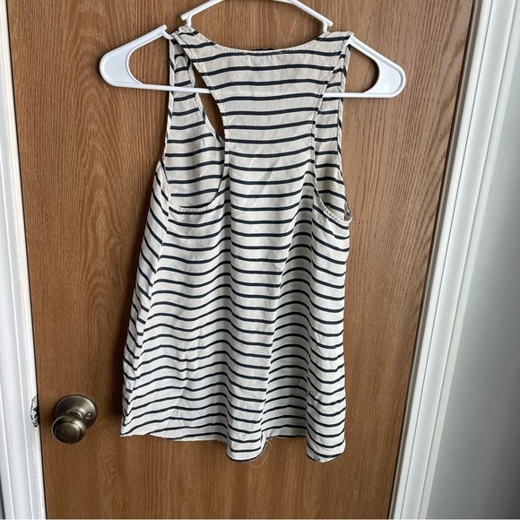 100% silk Striped Tank Size Small - Picture 5 of 5